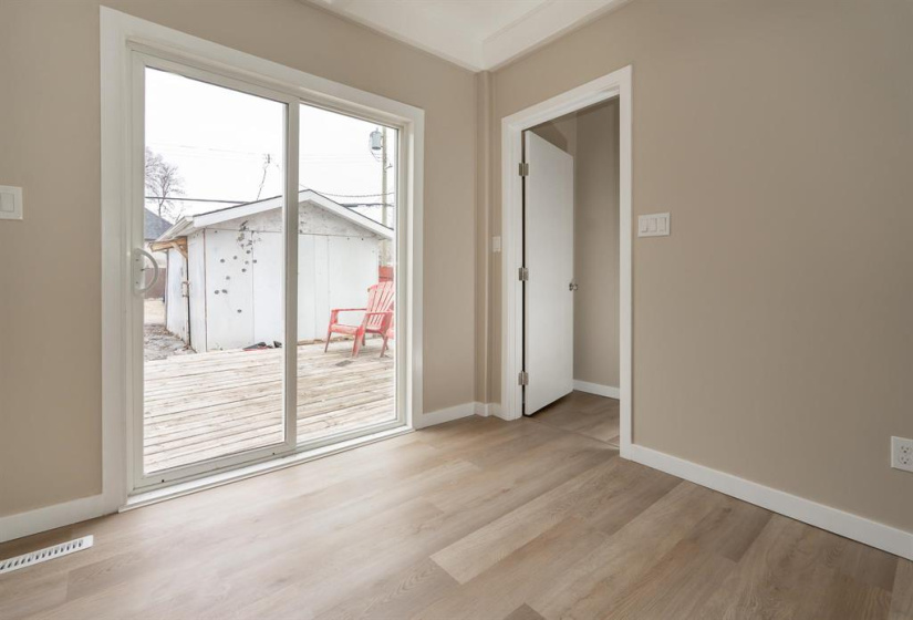 468 Brandon, 2 Bedrooms Bedrooms, 6 Rooms Rooms,1 BathroomBathrooms,Residential,For Sale,Brandon