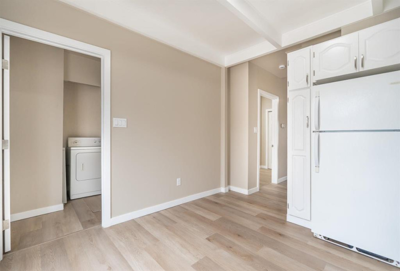 468 Brandon, 2 Bedrooms Bedrooms, 6 Rooms Rooms,1 BathroomBathrooms,Residential,For Sale,Brandon