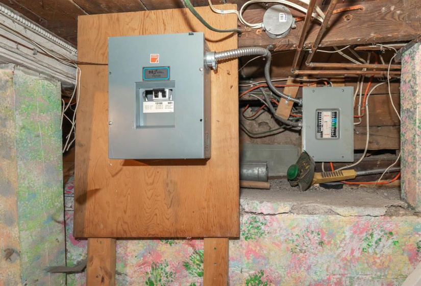 468 Brandon, 2 Bedrooms Bedrooms, 6 Rooms Rooms,1 BathroomBathrooms,Residential,For Sale,Brandon