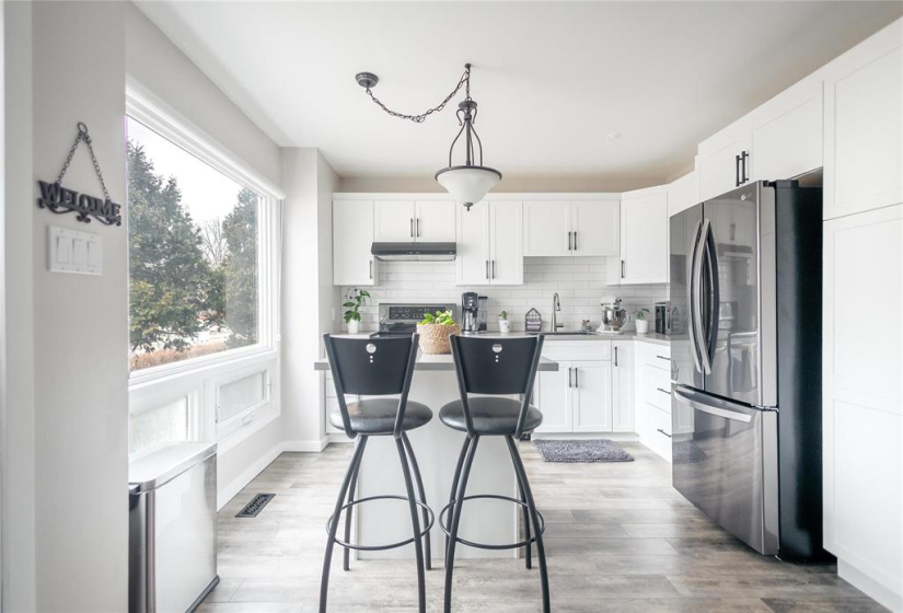 179 Beliveau, 3 Bedrooms Bedrooms, 11 Rooms Rooms,1 BathroomBathrooms,Condominium,For Sale,Beliveau