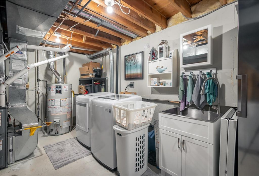 179 Beliveau, 3 Bedrooms Bedrooms, 11 Rooms Rooms,1 BathroomBathrooms,Condominium,For Sale,Beliveau