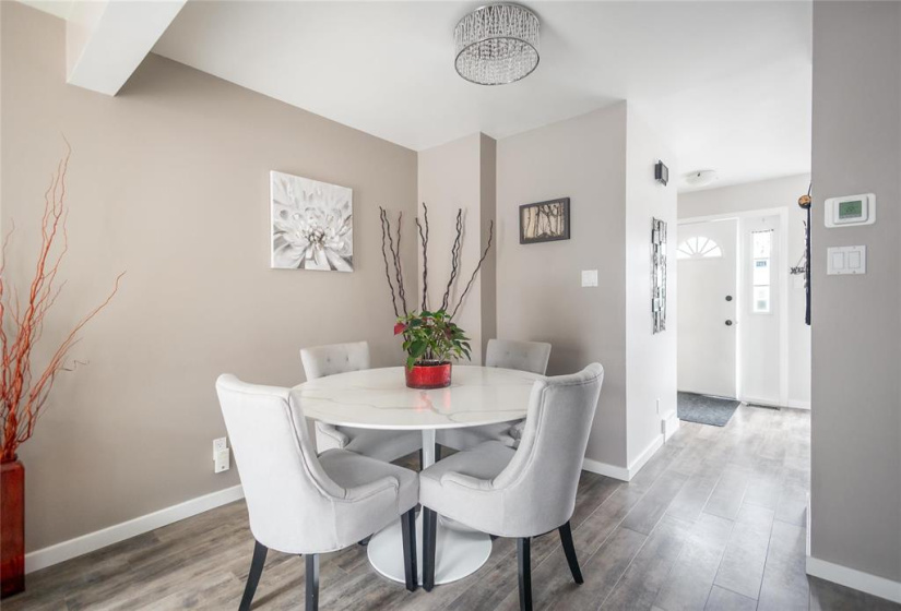 179 Beliveau, 3 Bedrooms Bedrooms, 11 Rooms Rooms,1 BathroomBathrooms,Condominium,For Sale,Beliveau