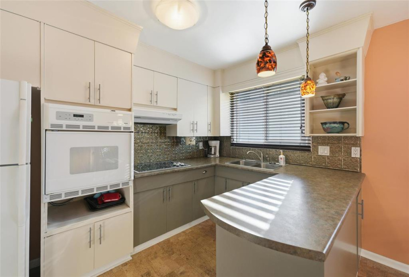 All appliances included!