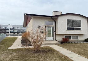 20 Whiteway, 2 Bedrooms Bedrooms, 5 Rooms Rooms,1 BathroomBathrooms,Residential,For Sale,Whiteway 20 Whiteway, 2 Bedrooms Bedrooms, 5 Rooms Rooms,1 BathroomBathrooms,Residential,For Sale,Whiteway