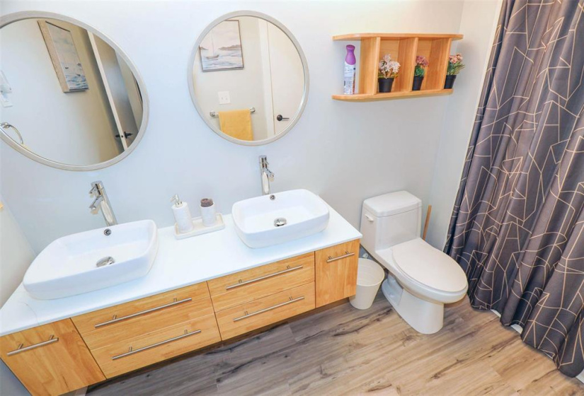 173 Victor Lewis, 2 Bedrooms Bedrooms, 7 Rooms Rooms,1 BathroomBathrooms,Condominium,For Sale,Victor Lewis