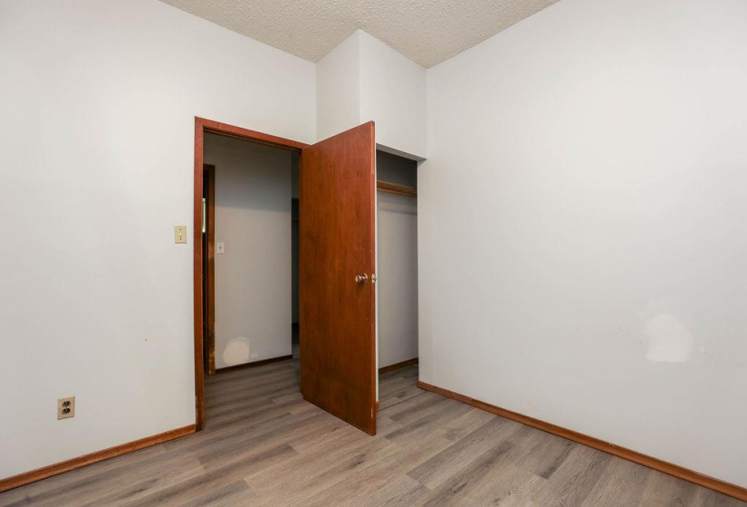 395 Toronto, 3 Bedrooms Bedrooms, 7 Rooms Rooms,1 BathroomBathrooms,Residential,For Sale,Toronto