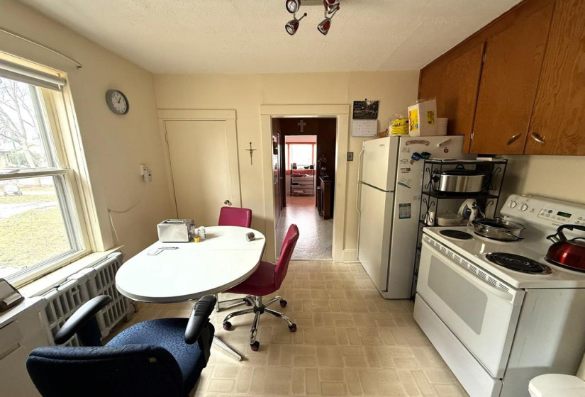 54 Regal, 1 Bedroom Bedrooms, 5 Rooms Rooms,1 BathroomBathrooms,Residential,For Sale,Regal