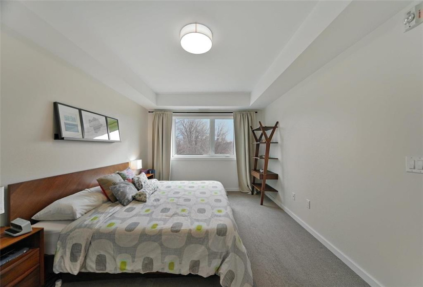 755 North, 2 Bedrooms Bedrooms, 7 Rooms Rooms,2 BathroomsBathrooms,Condominium,For Sale,North