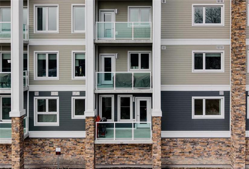 755 North, 2 Bedrooms Bedrooms, 7 Rooms Rooms,2 BathroomsBathrooms,Condominium,For Sale,North