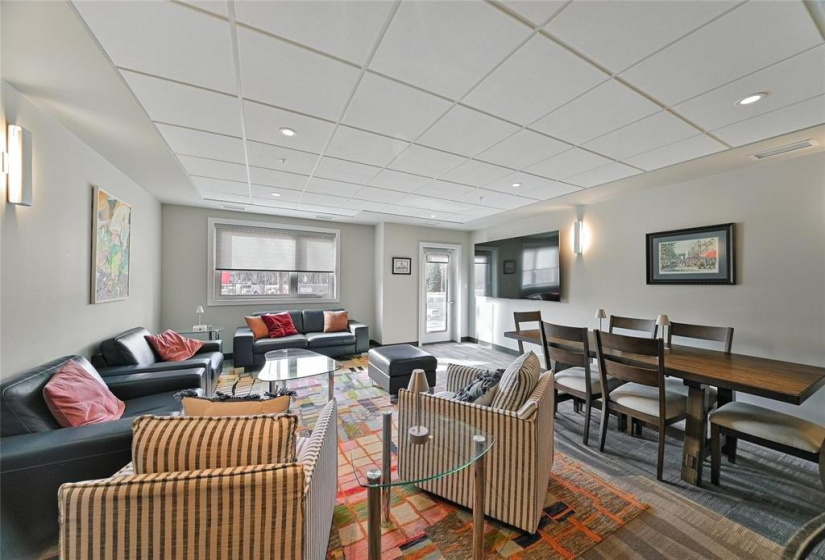 755 North, 2 Bedrooms Bedrooms, 7 Rooms Rooms,2 BathroomsBathrooms,Condominium,For Sale,North