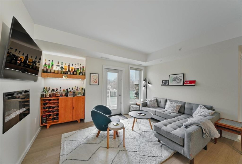 755 North, 2 Bedrooms Bedrooms, 7 Rooms Rooms,2 BathroomsBathrooms,Condominium,For Sale,North