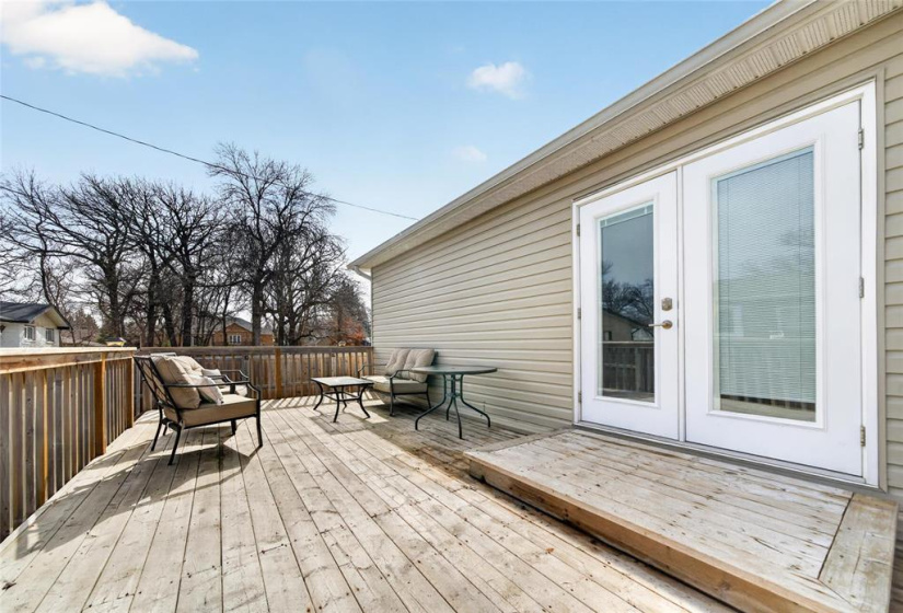 412 Seine, 3 Bedrooms Bedrooms, 9 Rooms Rooms,2 BathroomsBathrooms,Residential,For Sale,Seine