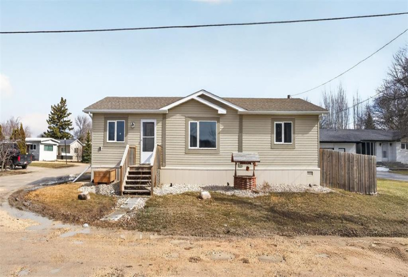 412 Seine, 3 Bedrooms Bedrooms, 9 Rooms Rooms,2 BathroomsBathrooms,Residential,For Sale,Seine