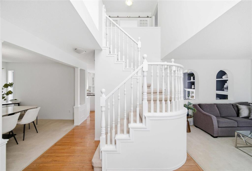 900 Scurfield, 3 Bedrooms Bedrooms, 11 Rooms Rooms,2 BathroomsBathrooms,Residential,For Sale,Scurfield