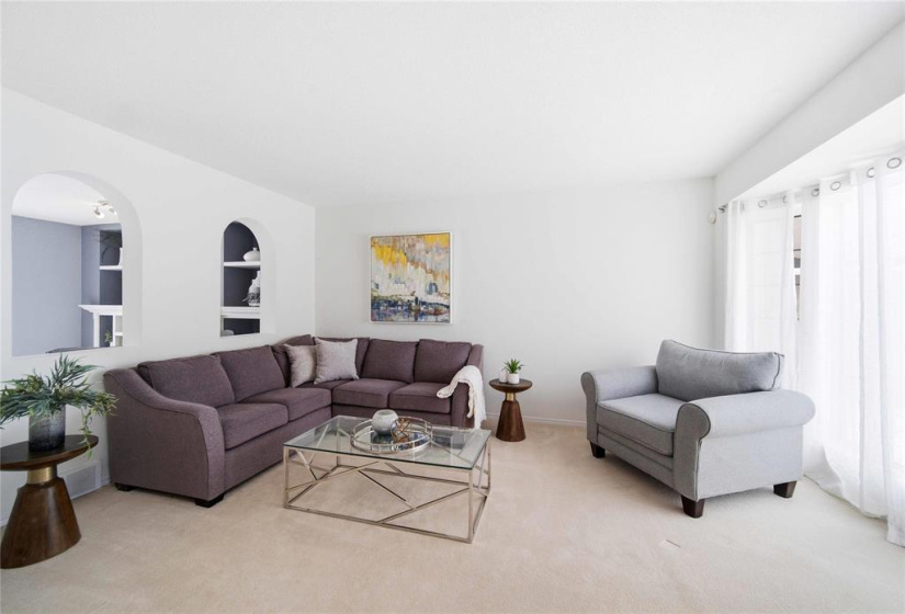 900 Scurfield, 3 Bedrooms Bedrooms, 11 Rooms Rooms,2 BathroomsBathrooms,Residential,For Sale,Scurfield