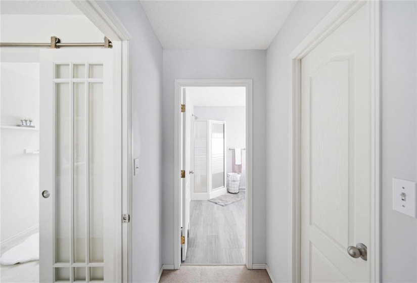 900 Scurfield, 3 Bedrooms Bedrooms, 11 Rooms Rooms,2 BathroomsBathrooms,Residential,For Sale,Scurfield