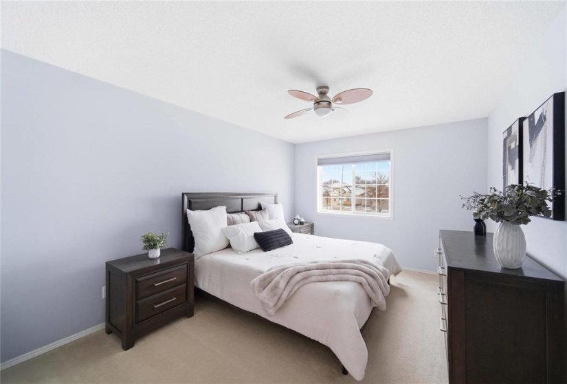 900 Scurfield, 3 Bedrooms Bedrooms, 11 Rooms Rooms,2 BathroomsBathrooms,Residential,For Sale,Scurfield