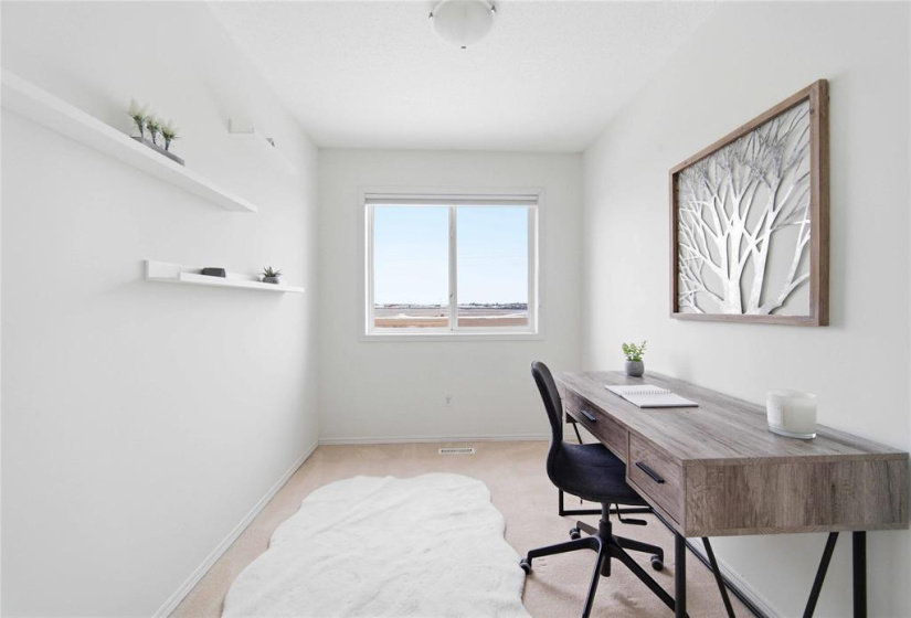 900 Scurfield, 3 Bedrooms Bedrooms, 11 Rooms Rooms,2 BathroomsBathrooms,Residential,For Sale,Scurfield