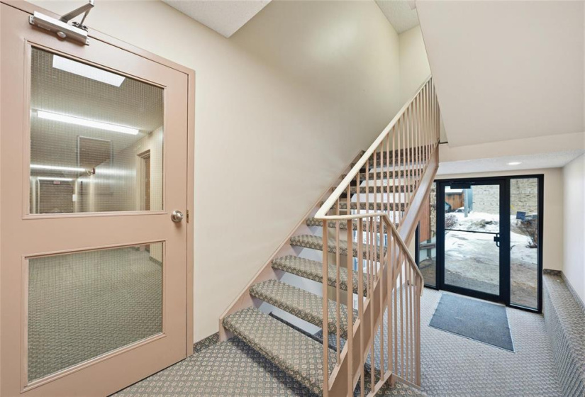 225 Princeton, 1 Bedroom Bedrooms, 5 Rooms Rooms,1 BathroomBathrooms,Condominium,For Sale,Princeton