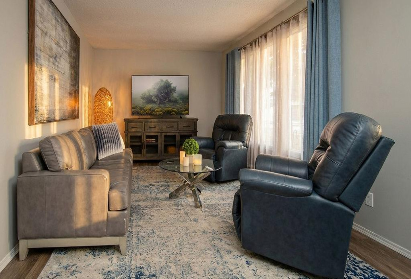 180 SAUVEUR, 4 Bedrooms Bedrooms, 10 Rooms Rooms,2 BathroomsBathrooms,Residential,For Sale,SAUVEUR