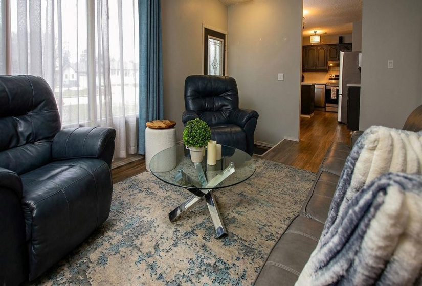 180 SAUVEUR, 4 Bedrooms Bedrooms, 10 Rooms Rooms,2 BathroomsBathrooms,Residential,For Sale,SAUVEUR