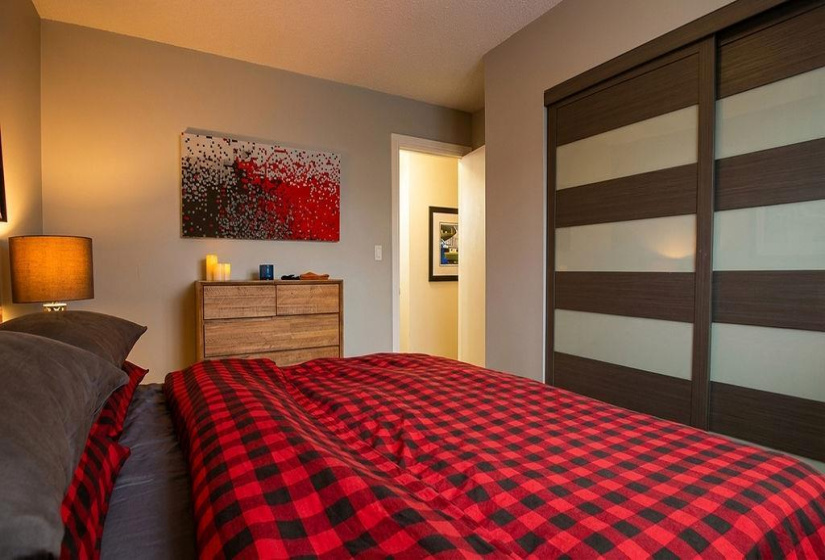 180 SAUVEUR, 4 Bedrooms Bedrooms, 10 Rooms Rooms,2 BathroomsBathrooms,Residential,For Sale,SAUVEUR