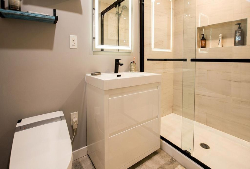 180 SAUVEUR, 4 Bedrooms Bedrooms, 10 Rooms Rooms,2 BathroomsBathrooms,Residential,For Sale,SAUVEUR