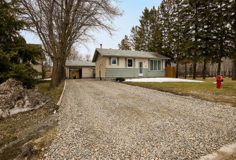 180 SAUVEUR, 4 Bedrooms Bedrooms, 10 Rooms Rooms,2 BathroomsBathrooms,Residential,For Sale,SAUVEUR