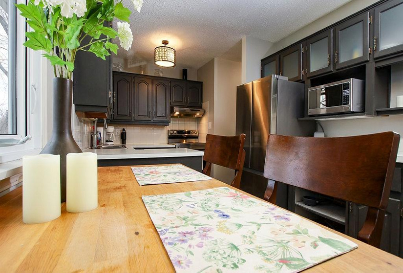 180 SAUVEUR, 4 Bedrooms Bedrooms, 10 Rooms Rooms,2 BathroomsBathrooms,Residential,For Sale,SAUVEUR