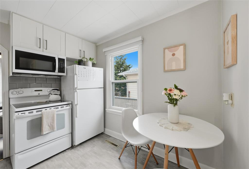 1001 Boston, 2 Bedrooms Bedrooms, 6 Rooms Rooms,1 BathroomBathrooms,Residential,For Sale,Boston