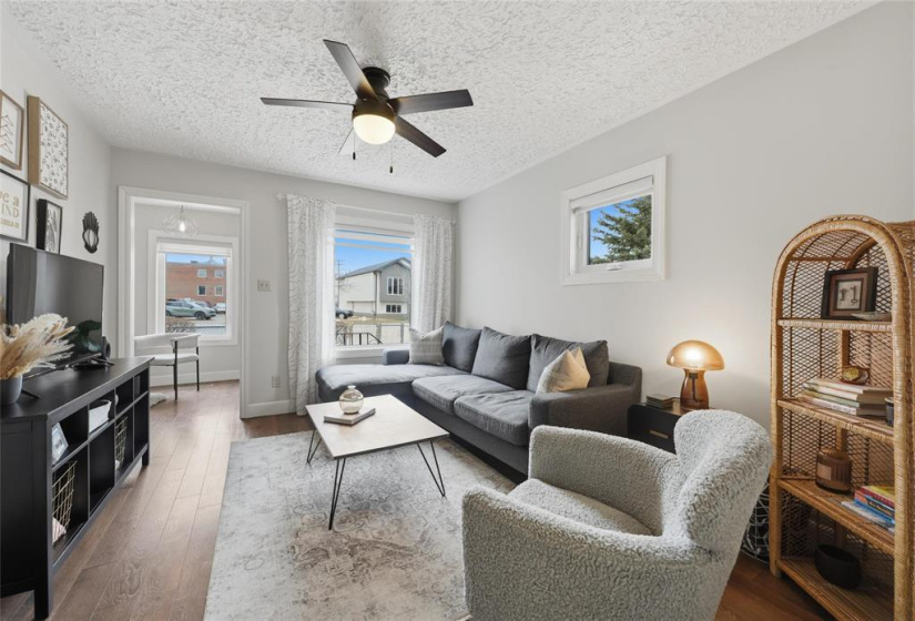 1001 Boston, 2 Bedrooms Bedrooms, 6 Rooms Rooms,1 BathroomBathrooms,Residential,For Sale,Boston