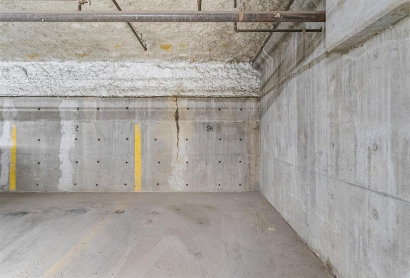 77 Edmonton, 1 Bedroom Bedrooms, 6 Rooms Rooms,2 BathroomsBathrooms,Condominium,For Sale,Edmonton