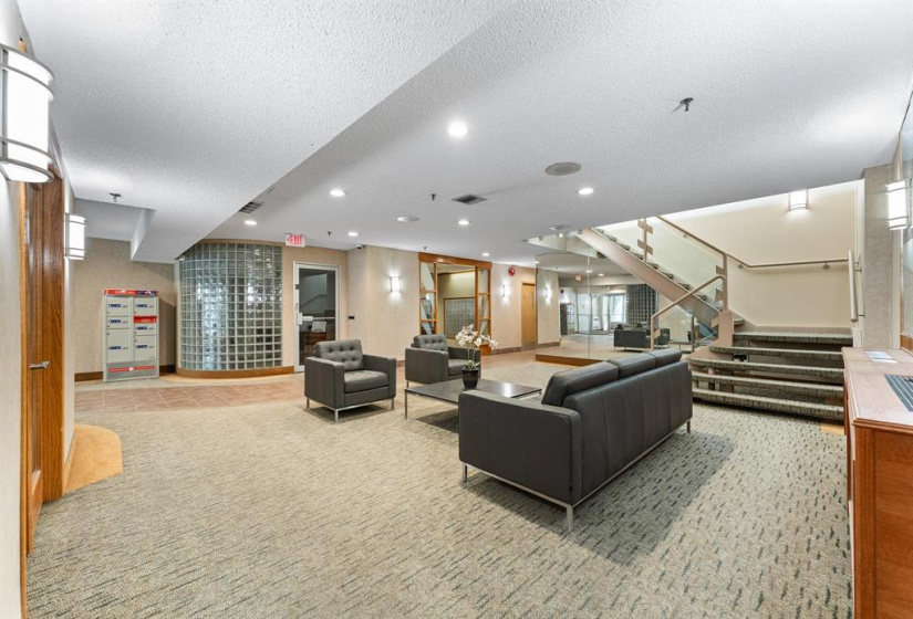 77 Edmonton, 1 Bedroom Bedrooms, 6 Rooms Rooms,2 BathroomsBathrooms,Condominium,For Sale,Edmonton