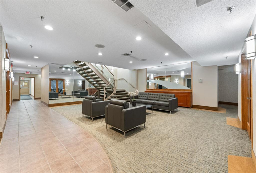 77 Edmonton, 1 Bedroom Bedrooms, 6 Rooms Rooms,2 BathroomsBathrooms,Condominium,For Sale,Edmonton