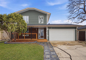 15 Culross, 3 Bedrooms Bedrooms, 13 Rooms Rooms,2 BathroomsBathrooms,Residential,For Sale,Culross