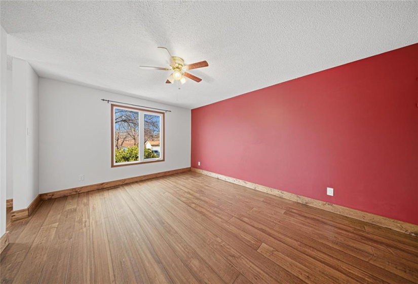 15 Culross, 3 Bedrooms Bedrooms, 13 Rooms Rooms,2 BathroomsBathrooms,Residential,For Sale,Culross