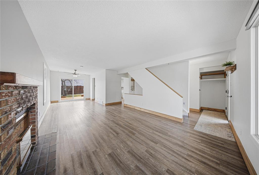 15 Culross, 3 Bedrooms Bedrooms, 13 Rooms Rooms,2 BathroomsBathrooms,Residential,For Sale,Culross