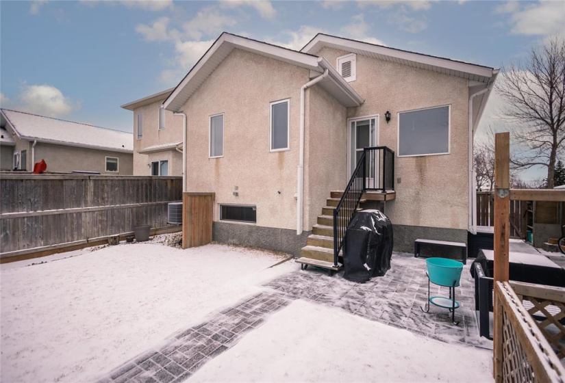 3 Draho, 4 Bedrooms Bedrooms, 12 Rooms Rooms,2 BathroomsBathrooms,Residential,For Sale,Draho