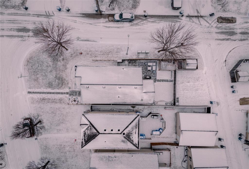 3 Draho, 4 Bedrooms Bedrooms, 12 Rooms Rooms,2 BathroomsBathrooms,Residential,For Sale,Draho