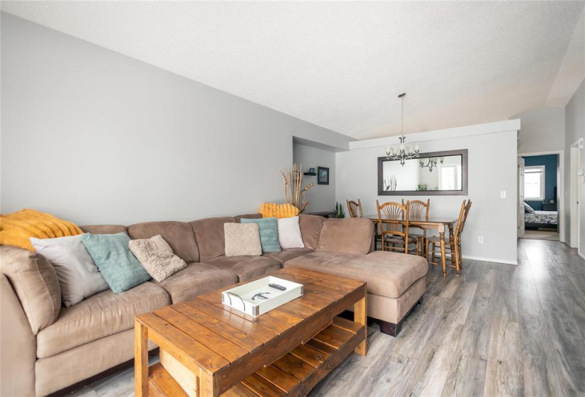 3 Draho, 4 Bedrooms Bedrooms, 12 Rooms Rooms,2 BathroomsBathrooms,Residential,For Sale,Draho