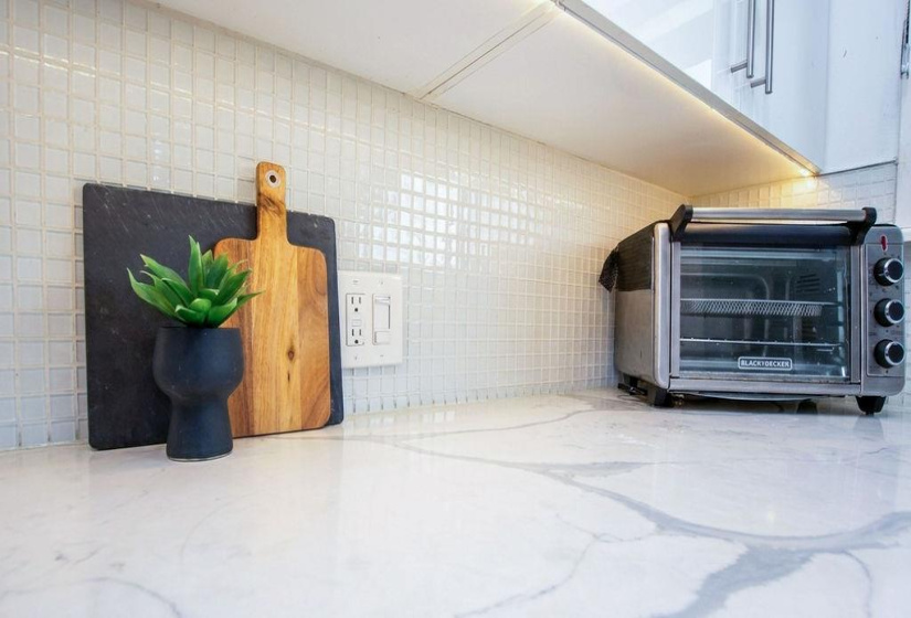 19 Aster, 5 Bedrooms Bedrooms, 16 Rooms Rooms,3 BathroomsBathrooms,Residential,For Sale,Aster