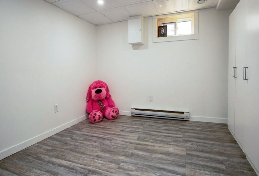 19 Aster, 5 Bedrooms Bedrooms, 16 Rooms Rooms,3 BathroomsBathrooms,Residential,For Sale,Aster