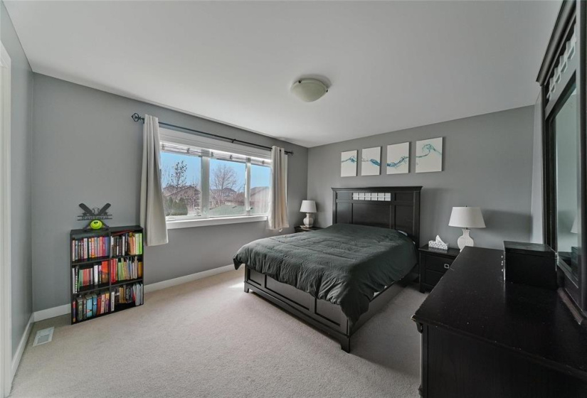 832 Ashworth, 3 Bedrooms Bedrooms, 11 Rooms Rooms,2 BathroomsBathrooms,Residential,For Sale,Ashworth