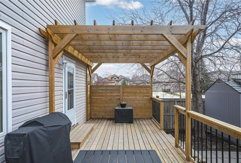 832 Ashworth, 3 Bedrooms Bedrooms, 11 Rooms Rooms,2 BathroomsBathrooms,Residential,For Sale,Ashworth