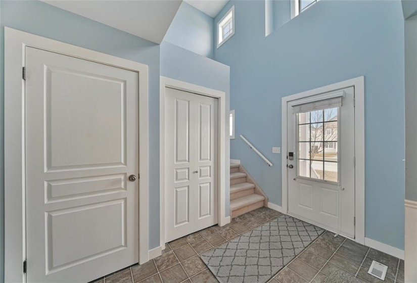 832 Ashworth, 3 Bedrooms Bedrooms, 11 Rooms Rooms,2 BathroomsBathrooms,Residential,For Sale,Ashworth