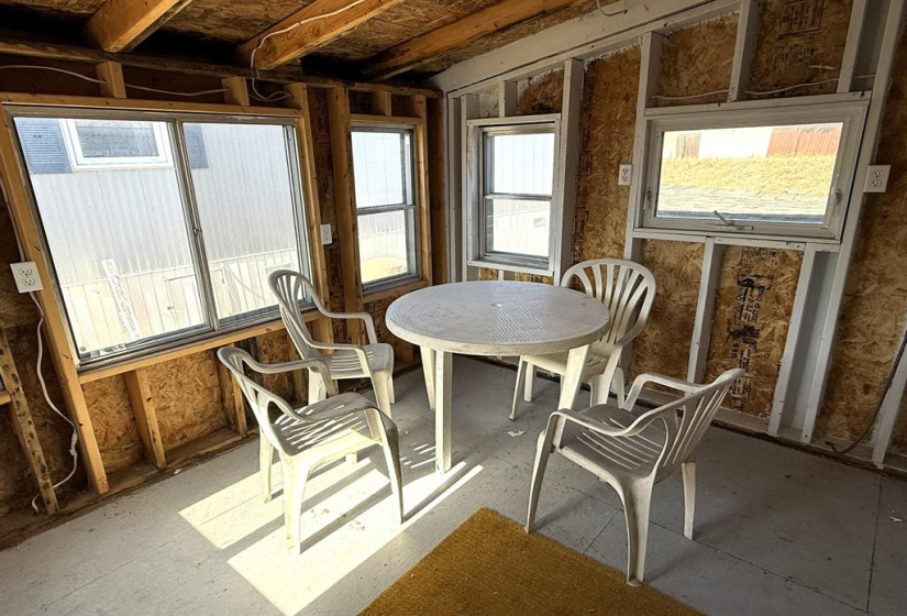 480 Augier, 3 Bedrooms Bedrooms, 9 Rooms Rooms,2 BathroomsBathrooms,Residential,For Sale,Augier