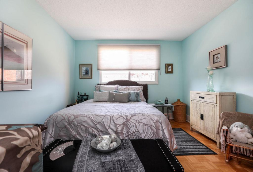 Also west facing, bright and warm