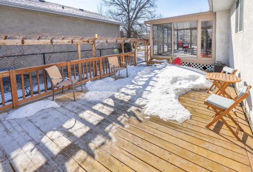 27 BERGEN, 5 Bedrooms Bedrooms, 10 Rooms Rooms,1 BathroomBathrooms,Residential,For Sale,BERGEN