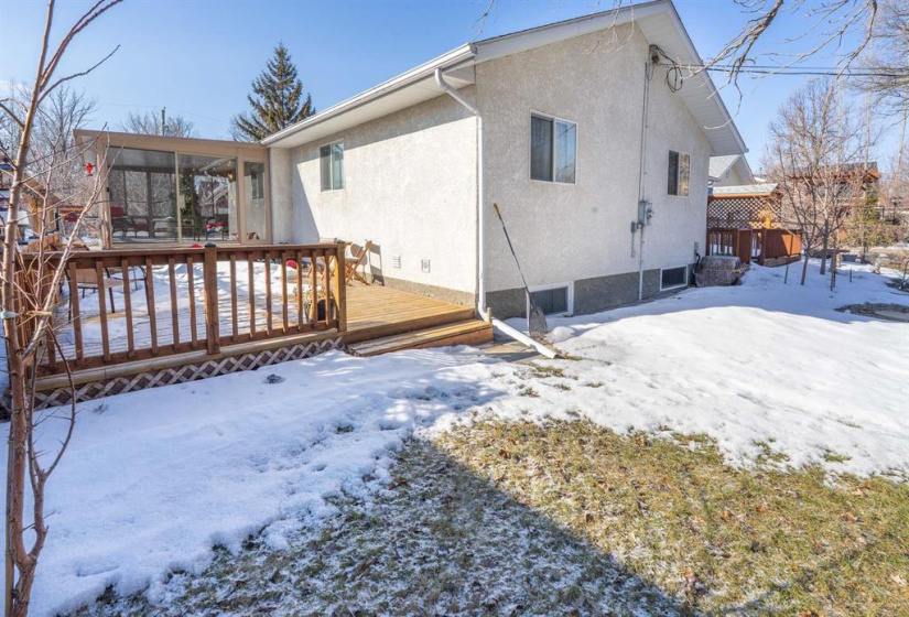 27 BERGEN, 5 Bedrooms Bedrooms, 10 Rooms Rooms,1 BathroomBathrooms,Residential,For Sale,BERGEN