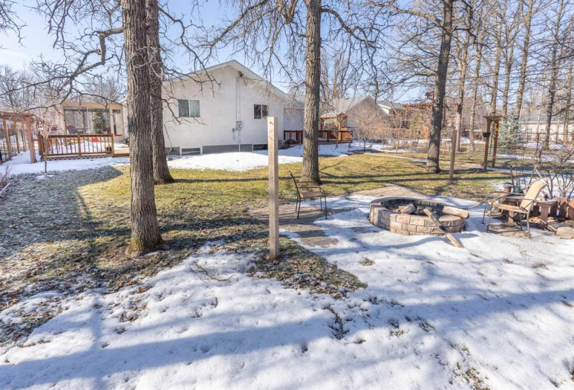 27 BERGEN, 5 Bedrooms Bedrooms, 10 Rooms Rooms,1 BathroomBathrooms,Residential,For Sale,BERGEN